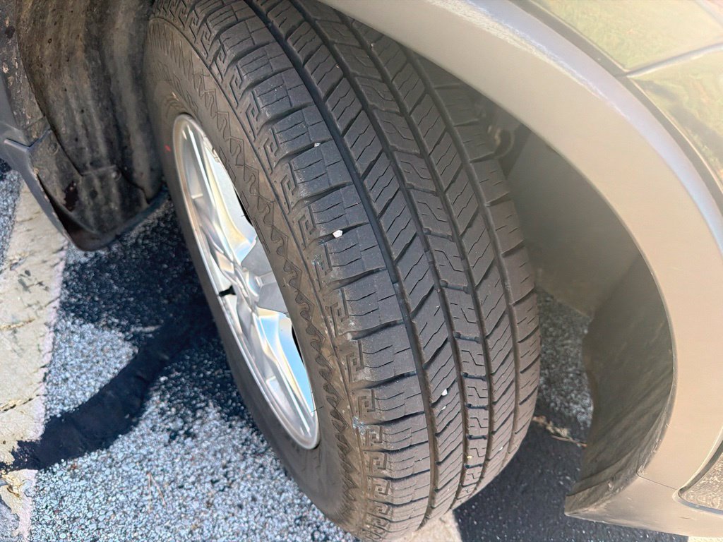 Used 2015 Chevrolet Trax LT w/ LT Sun and Sound Package FWD image 9
