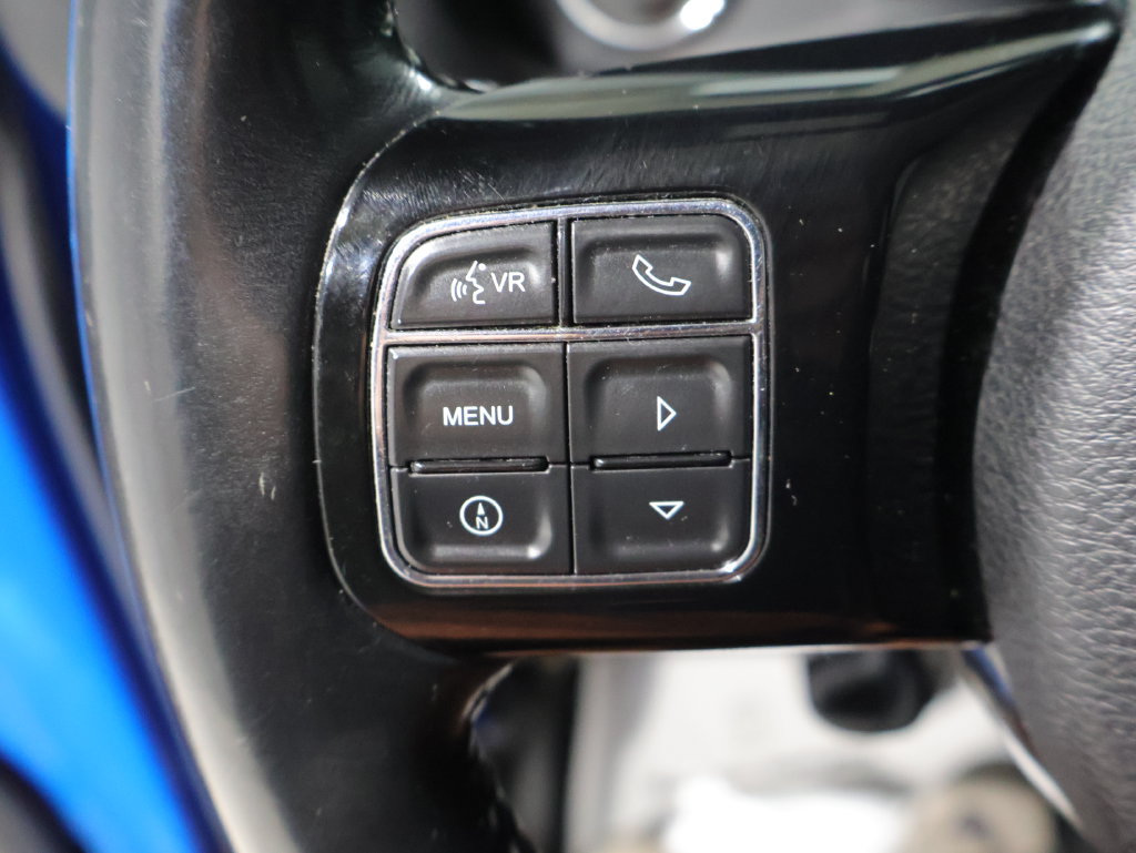 Used 2015 Jeep Wrangler Unlimited Sahara AWD/4WD image 31