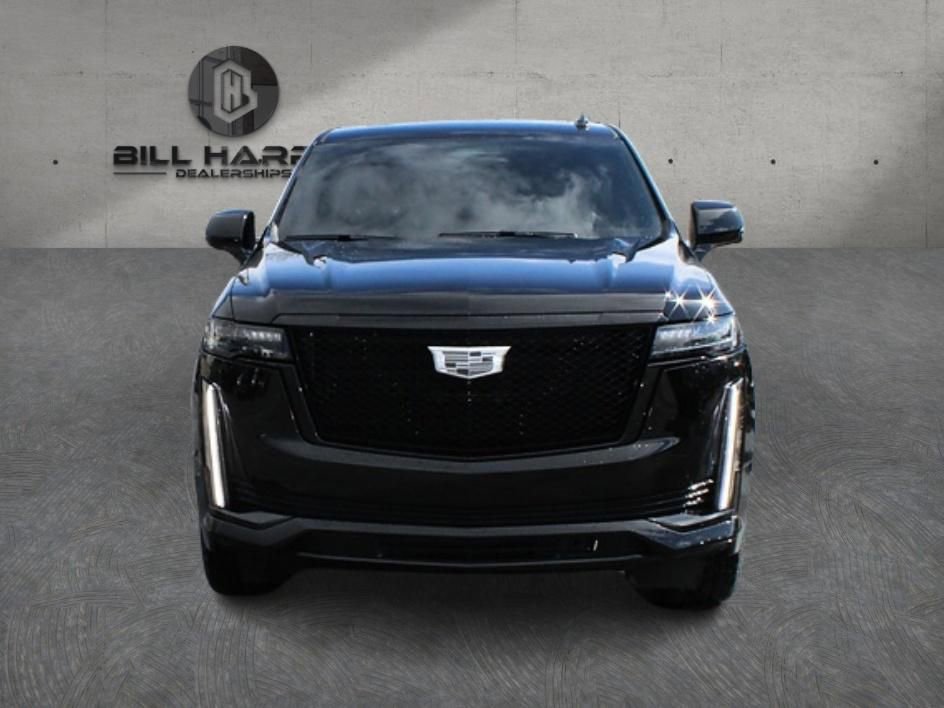 Used 2024 Cadillac Escalade Sport w/ LPO, ONYX Package image 2