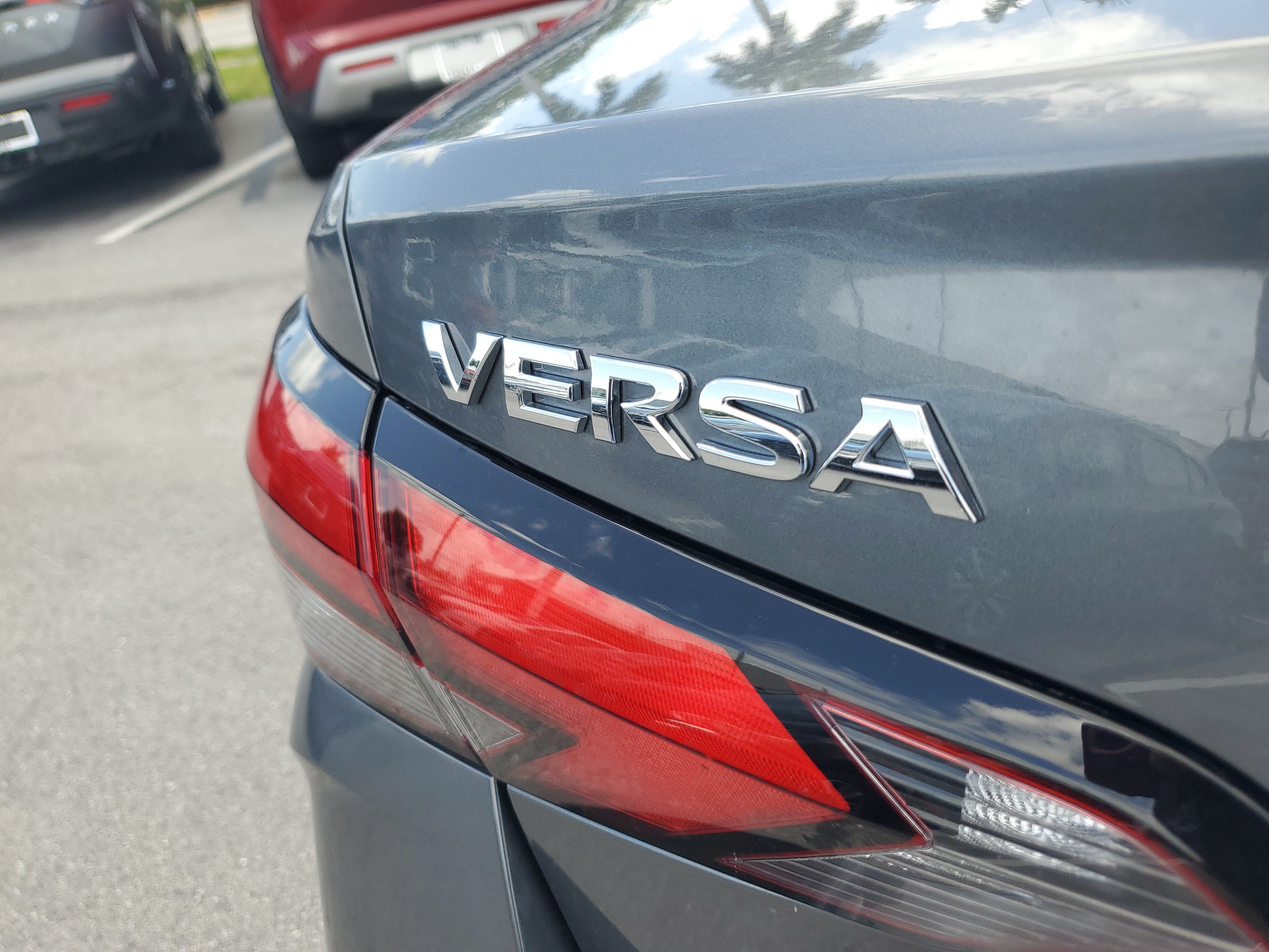New 2025 Nissan Versa SV w/ Trunk Package FWD image 7