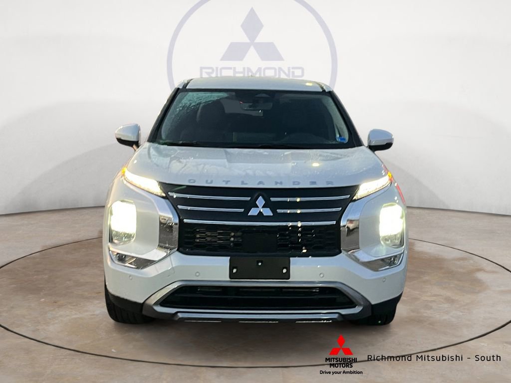 New 2026 Mitsubishi Outlander SE image 8