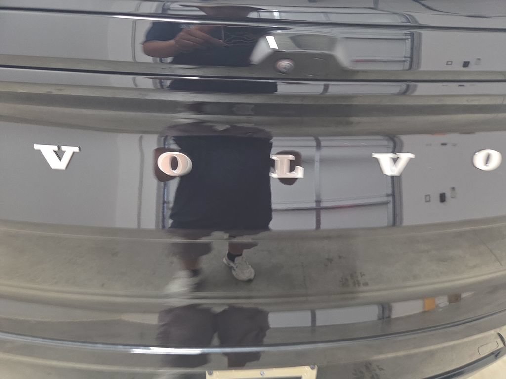 New 2026 Volvo EX90 Ultra AWD/4WD image 8