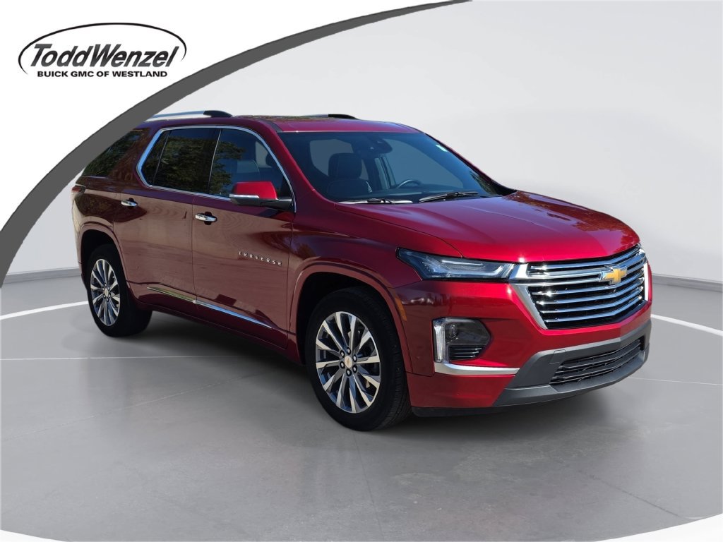 Used 2023 Chevrolet Traverse Premier AWD/4WD image 1