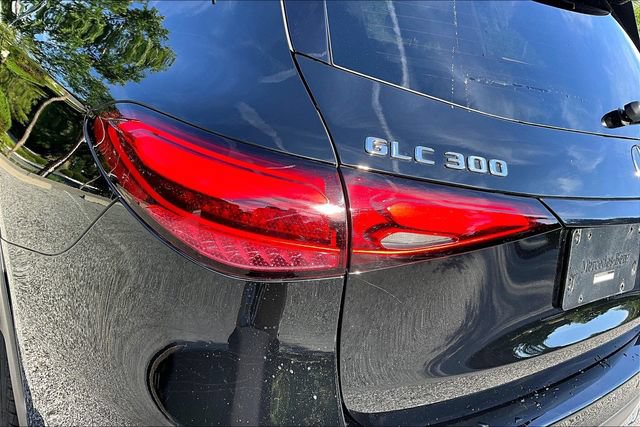 Certified 2025 Mercedes-Benz GLC 300 4MATIC image 17