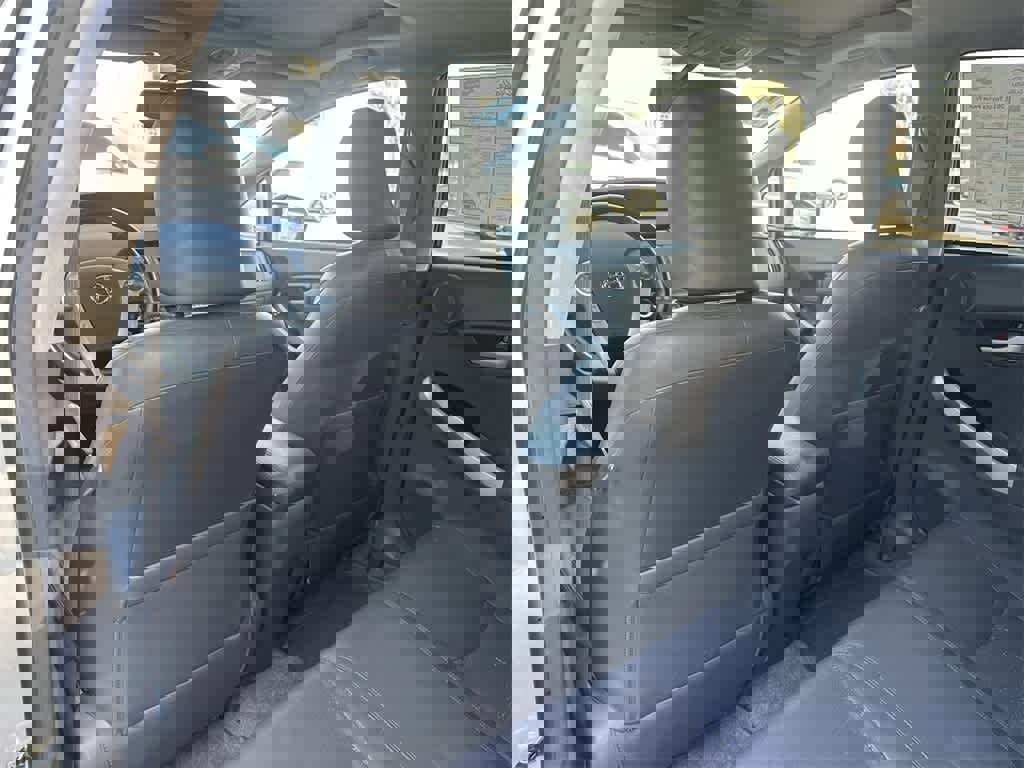 Used 2011 Toyota Prius Five image 14