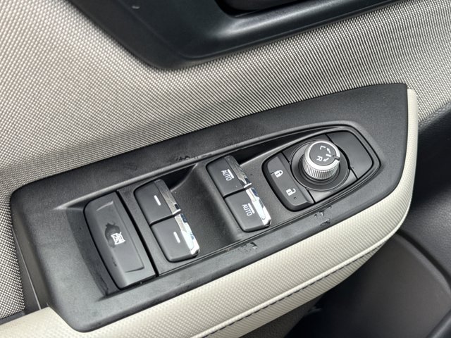 Used 2026 Subaru Forester Premium AWD/4WD image 16