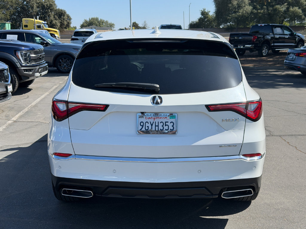 Certified 2023 Acura MDX w/ Technology Package AWD/4WD image 7