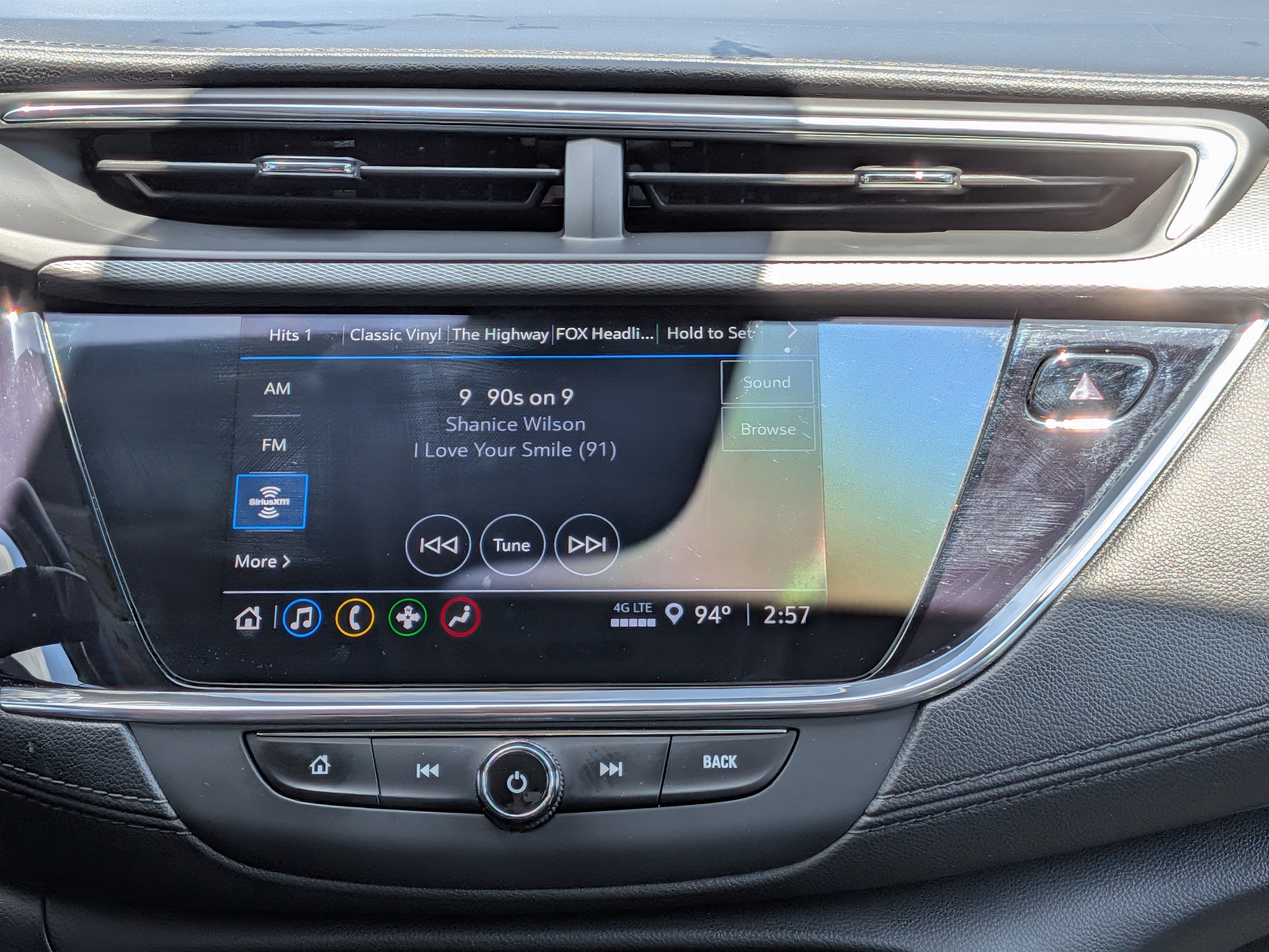 Certified 2021 Buick Encore GX Select FWD image 18