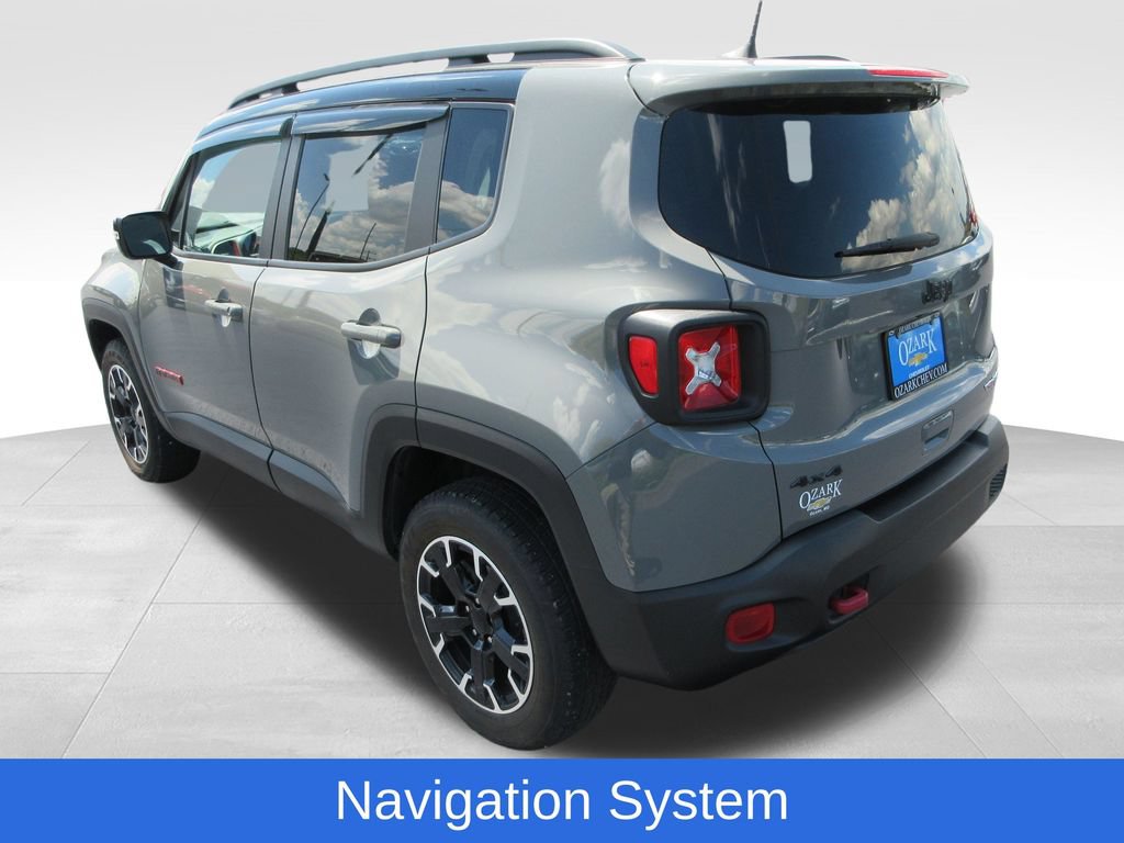 Used 2023 Jeep Renegade Trailhawk w/ Sun/Sound Group AWD/4WD image 3
