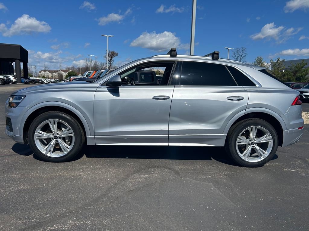 Used 2022 Audi Q8 Premium Plus w/ Premium Plus Package image 4