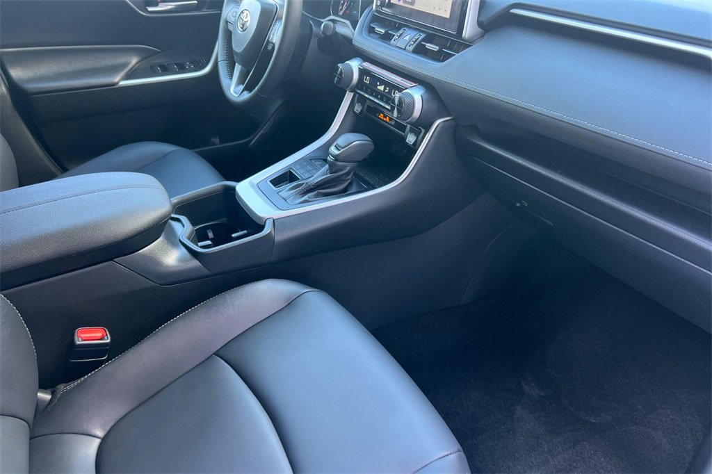Certified 2025 Toyota RAV4 XLE Premium image 18