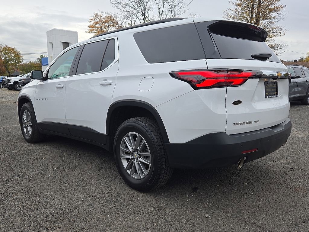 Used 2023 Chevrolet Traverse LT image 6