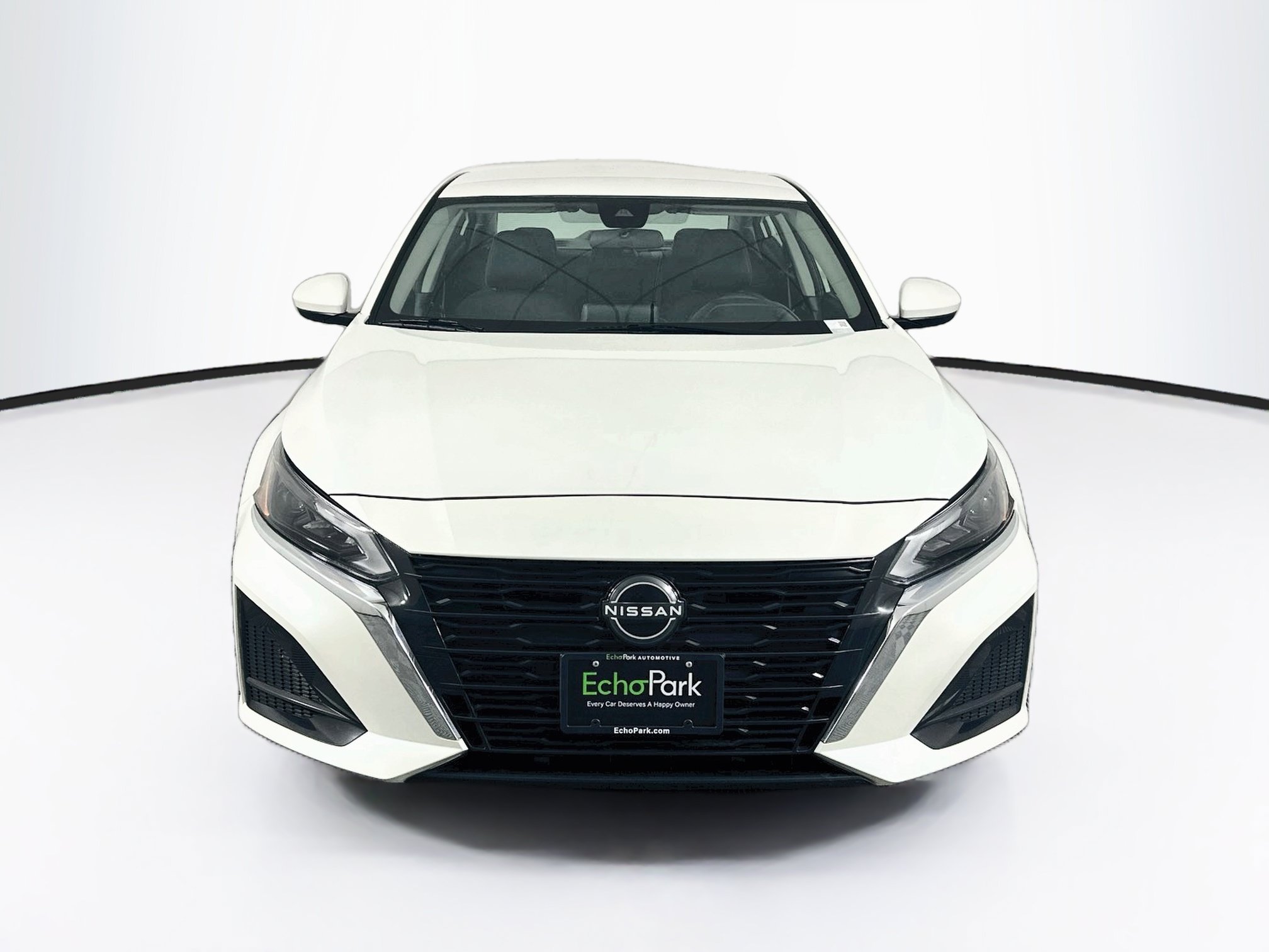 Used 2023 Nissan Altima 2.5 SV FWD image 2