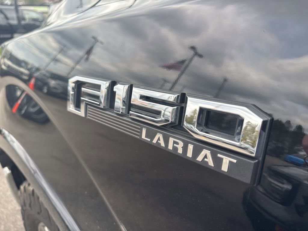 Used 2016 Ford F150 Lariat image 11