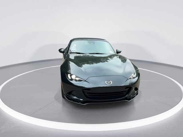 New 2026 MAZDA MX-5 Miata Club w/ Interior Package RWD image 2