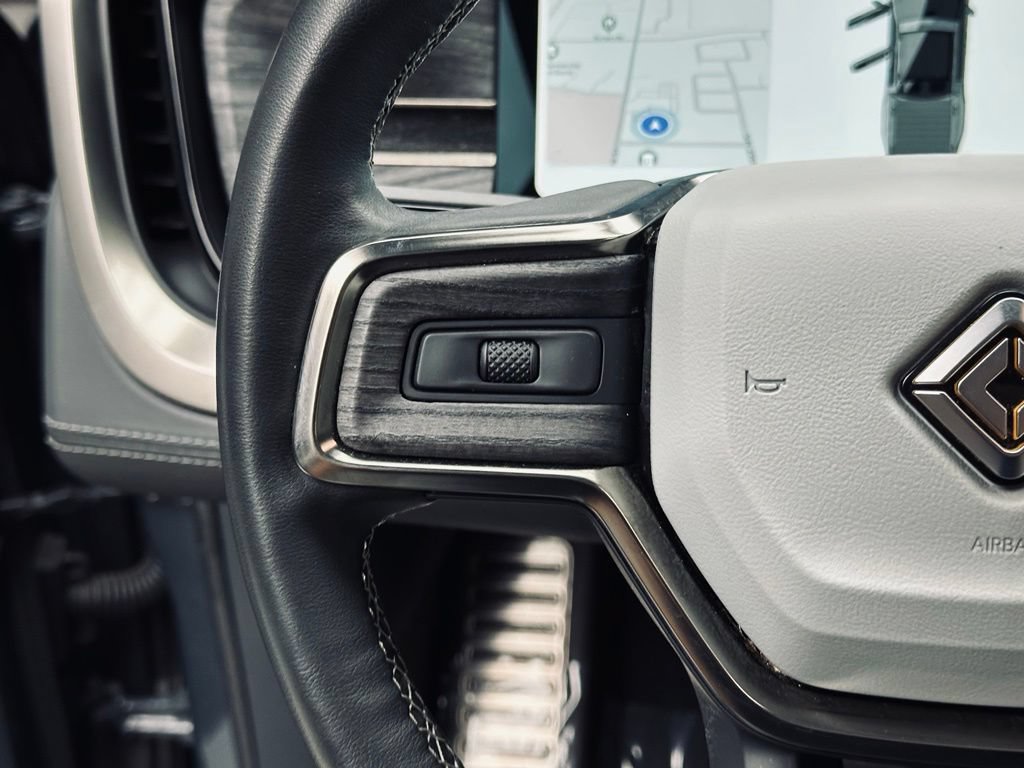 Used 2022 Rivian R1T Adventure AWD/4WD image 29