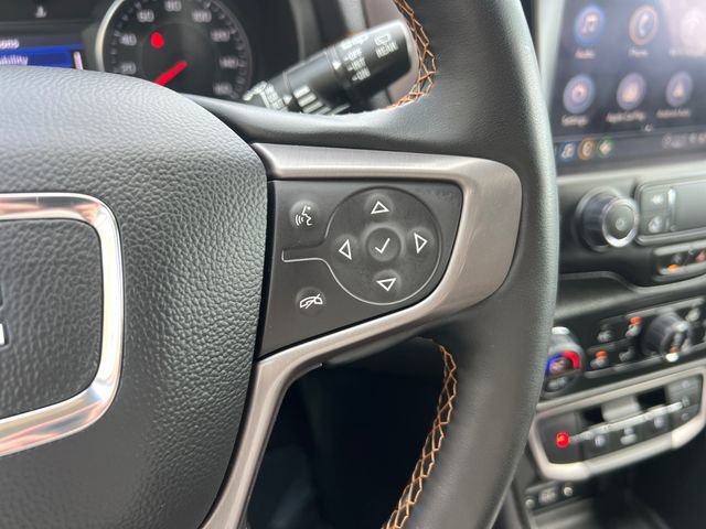 Used 2023 GMC Terrain AT4 image 25