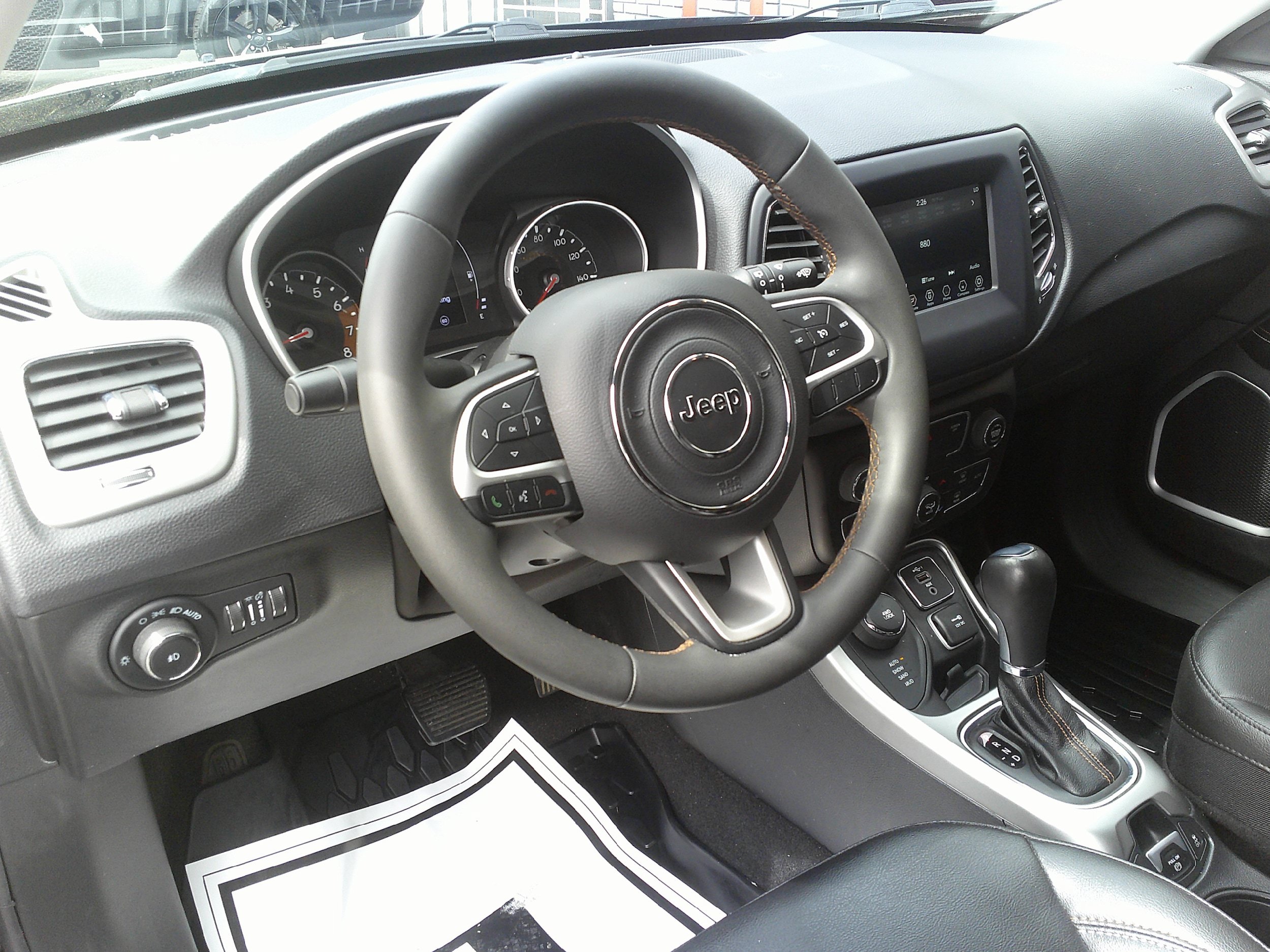 Used 2023 Jeep Compass Limited w/ Sun and Sound Group AWD/4WD image 19