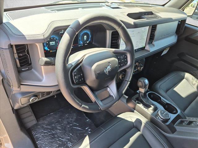 New 2026 Ford Bronco Outer Banks AWD/4WD image 3