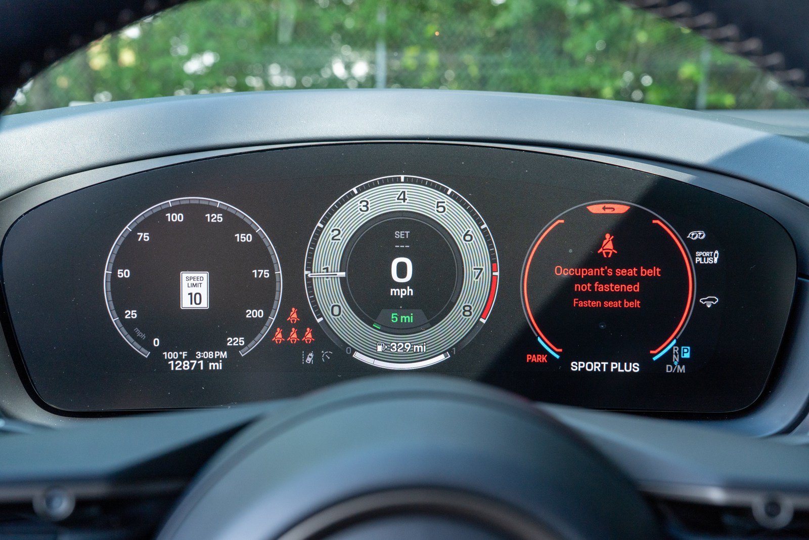 Certified 2025 Porsche Cayenne Turbo AWD/4WD image 26