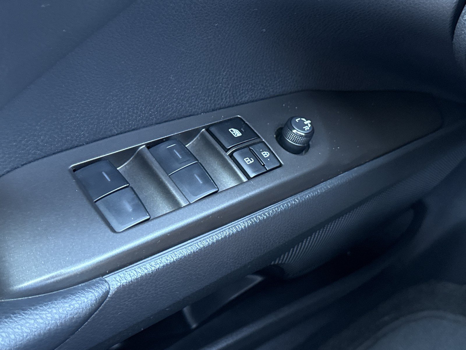 Used 2024 Toyota Camry LE FWD image 14