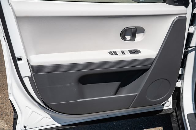 New 2026 Hyundai Ioniq 5 SEL RWD image 23