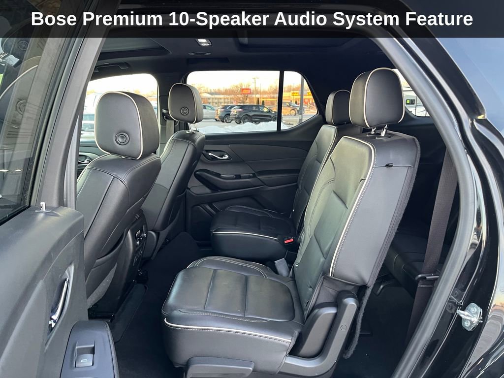 Used 2022 Chevrolet Traverse Premier w/ Redline Edition image 16