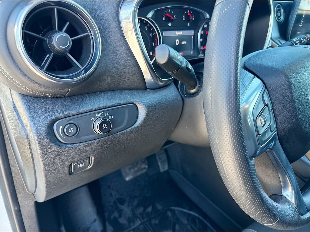 Used 2023 Chevrolet Blazer LT w/ Convenience Package image 10