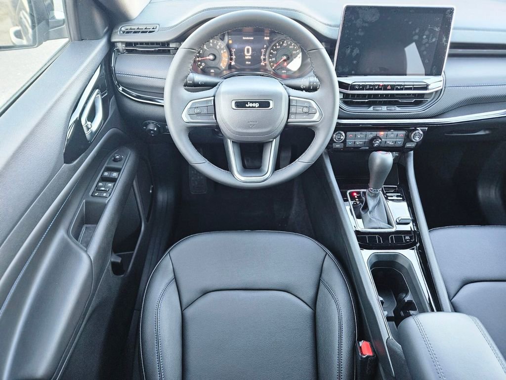 New 2025 Jeep Compass Limited w/ Sun & Sound Group image 11
