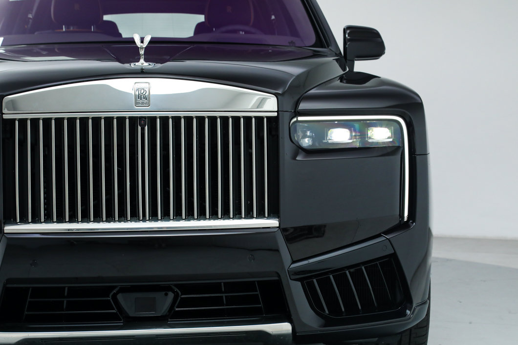 Used 2025 Rolls-Royce Cullinan AWD/4WD image 11