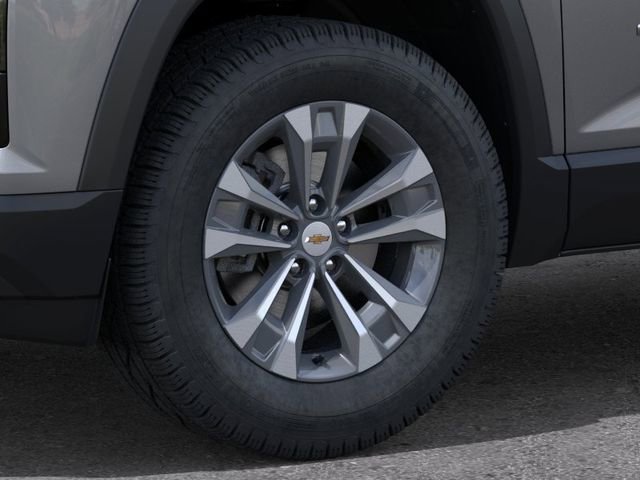 Used 2026 Chevrolet Equinox LT w/ Safety and Technology Package FWD image 9