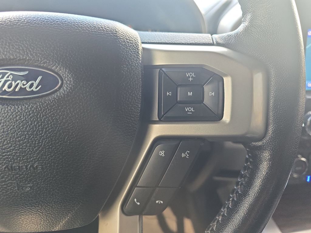 Used 2020 Ford F150 Lariat image 18