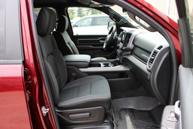 Used 2022 RAM 1500 Big Horn AWD/4WD image 48
