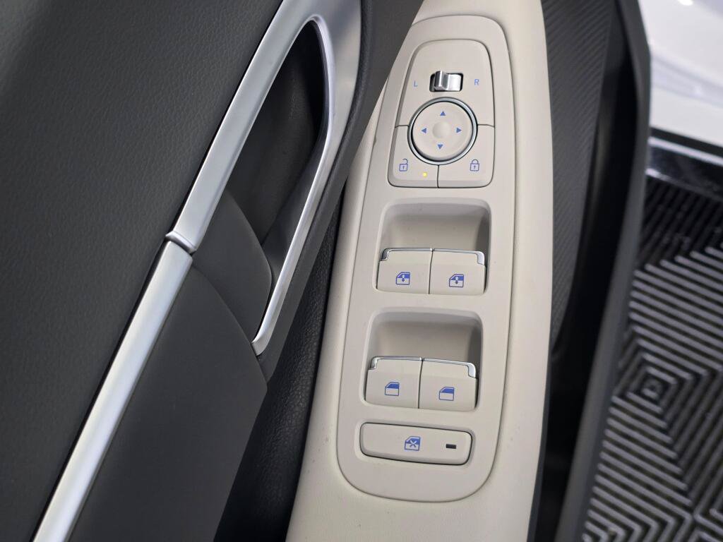 New 2026 Hyundai Sonata SEL AWD/4WD image 21
