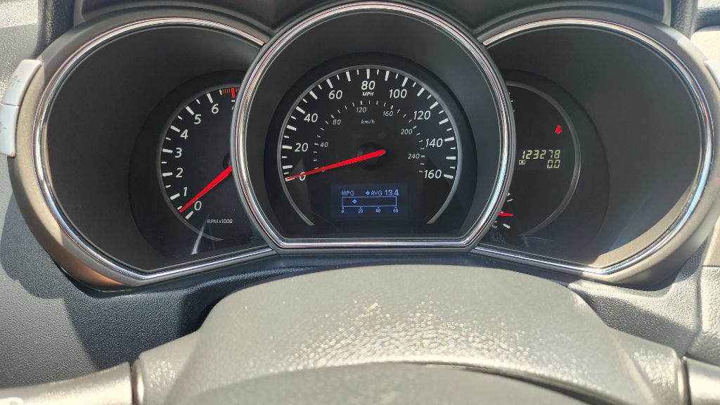Used 2014 Nissan Murano S FWD image 19