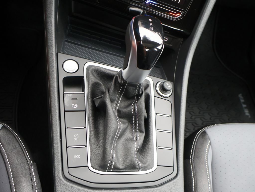 New 2026 Volkswagen Jetta SE image 30