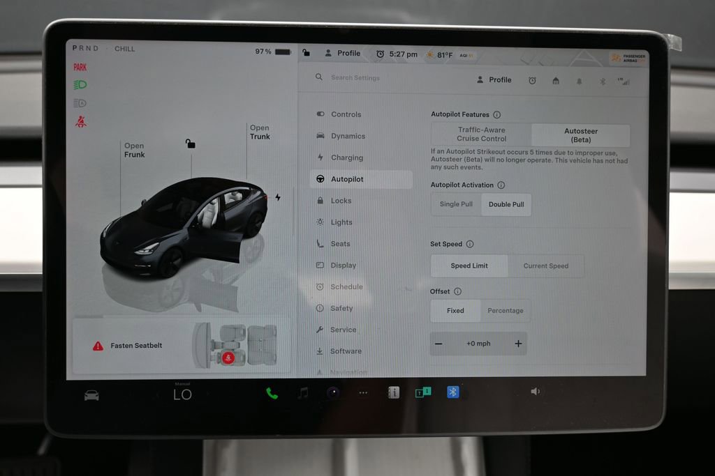 Used 2023 Tesla Model 3 Standard Range RWD image 25