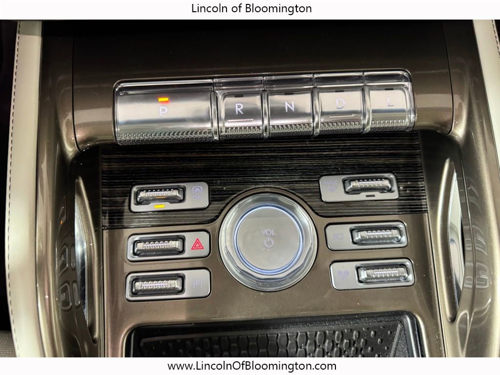 New 2024 Lincoln Nautilus Black Label w/ Jet Appearance Package (87T) image 45