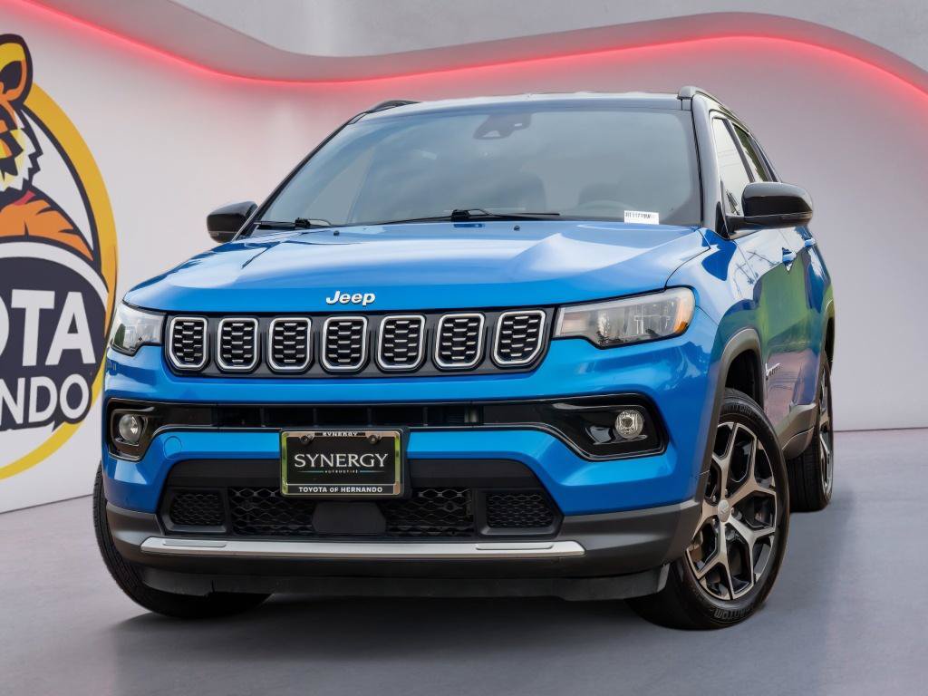 Used 2024 Jeep Compass Limited AWD/4WD image 1