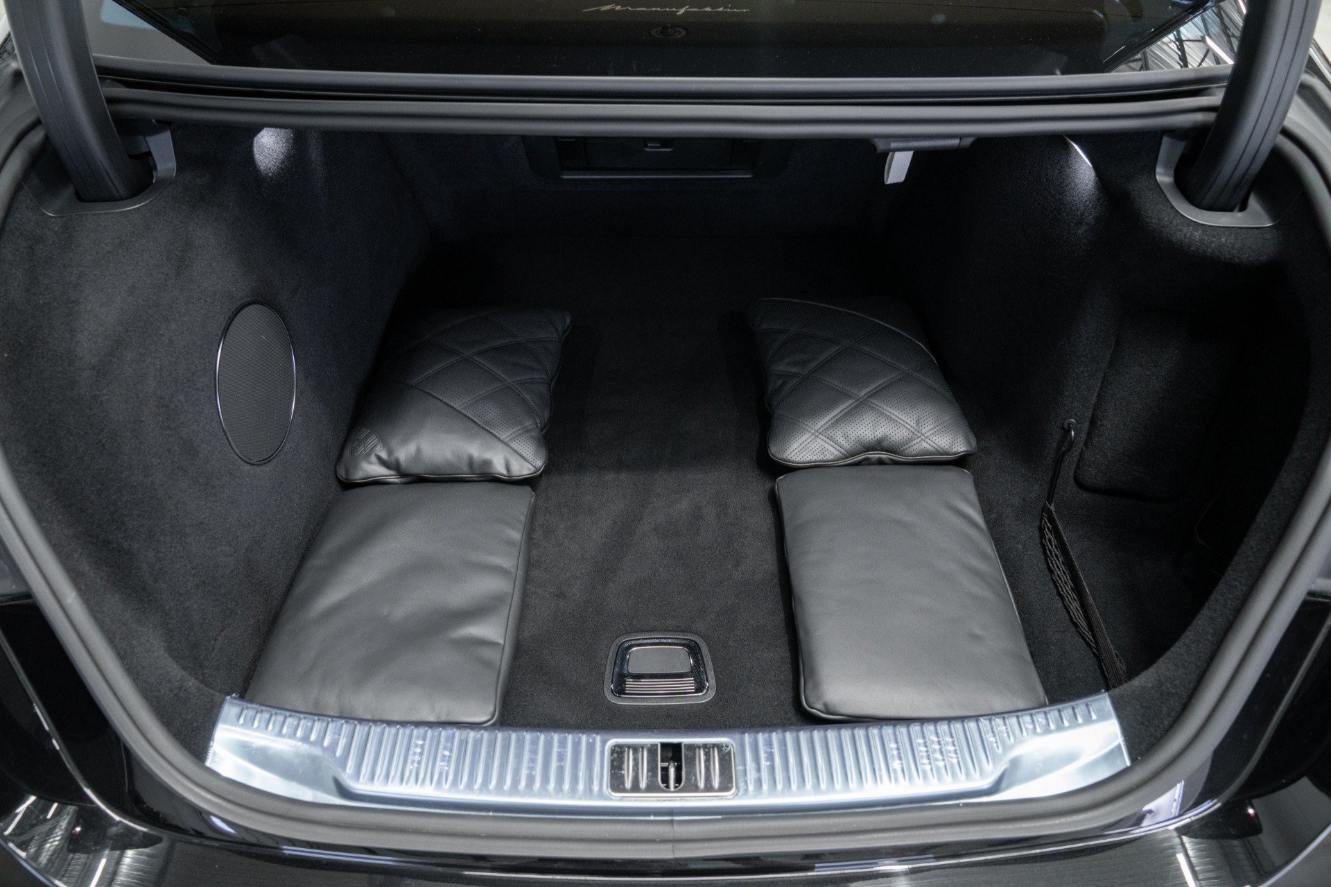 Used 2024 Mercedes-Benz Maybach S 680 4MATIC image 18