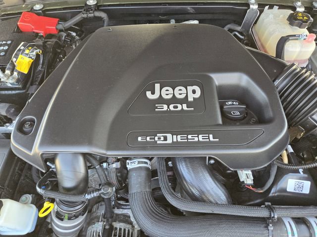 Used 2022 Jeep Gladiator Rubicon w/ Cold Weather Group AWD/4WD image 30