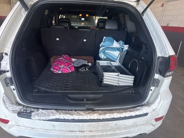 Used 2019 Jeep Grand Cherokee Altitude image 27