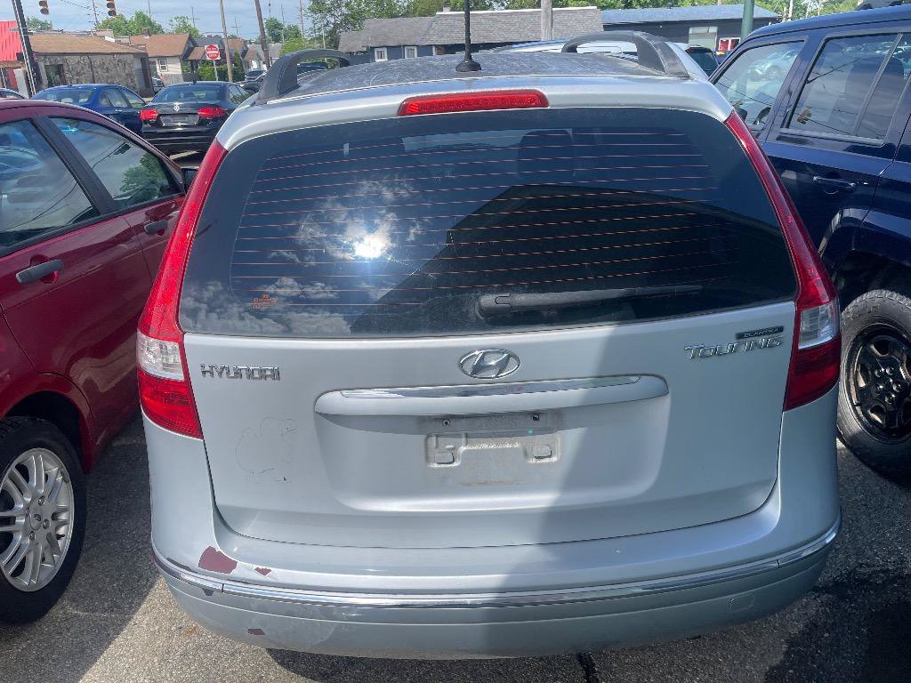 Used 2010 Hyundai Elantra SE w/ Popular Equipment Pkg 2 FWD image 5