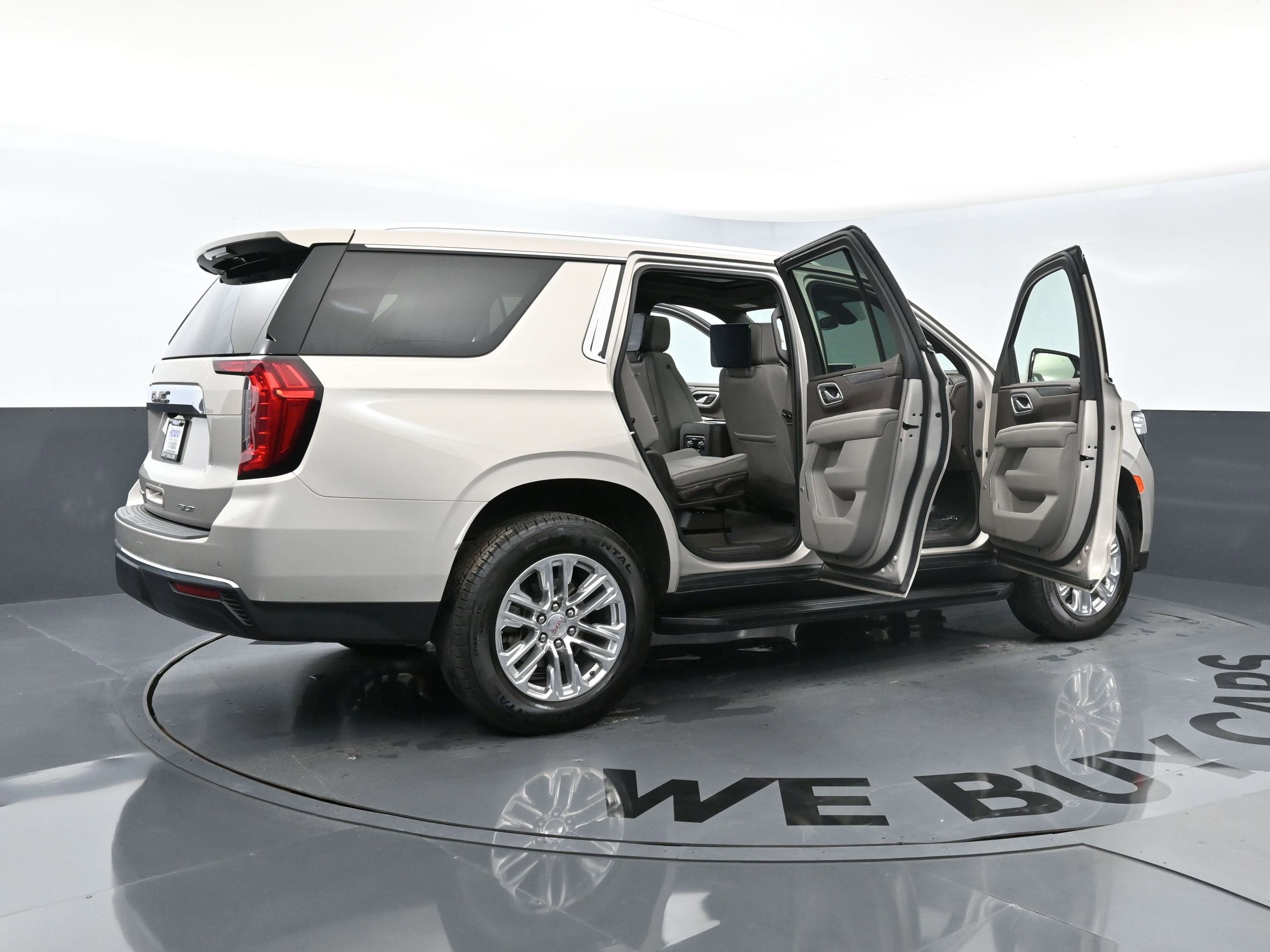 Used 2021 GMC Yukon SLT w/ SLT Premium Package image 27