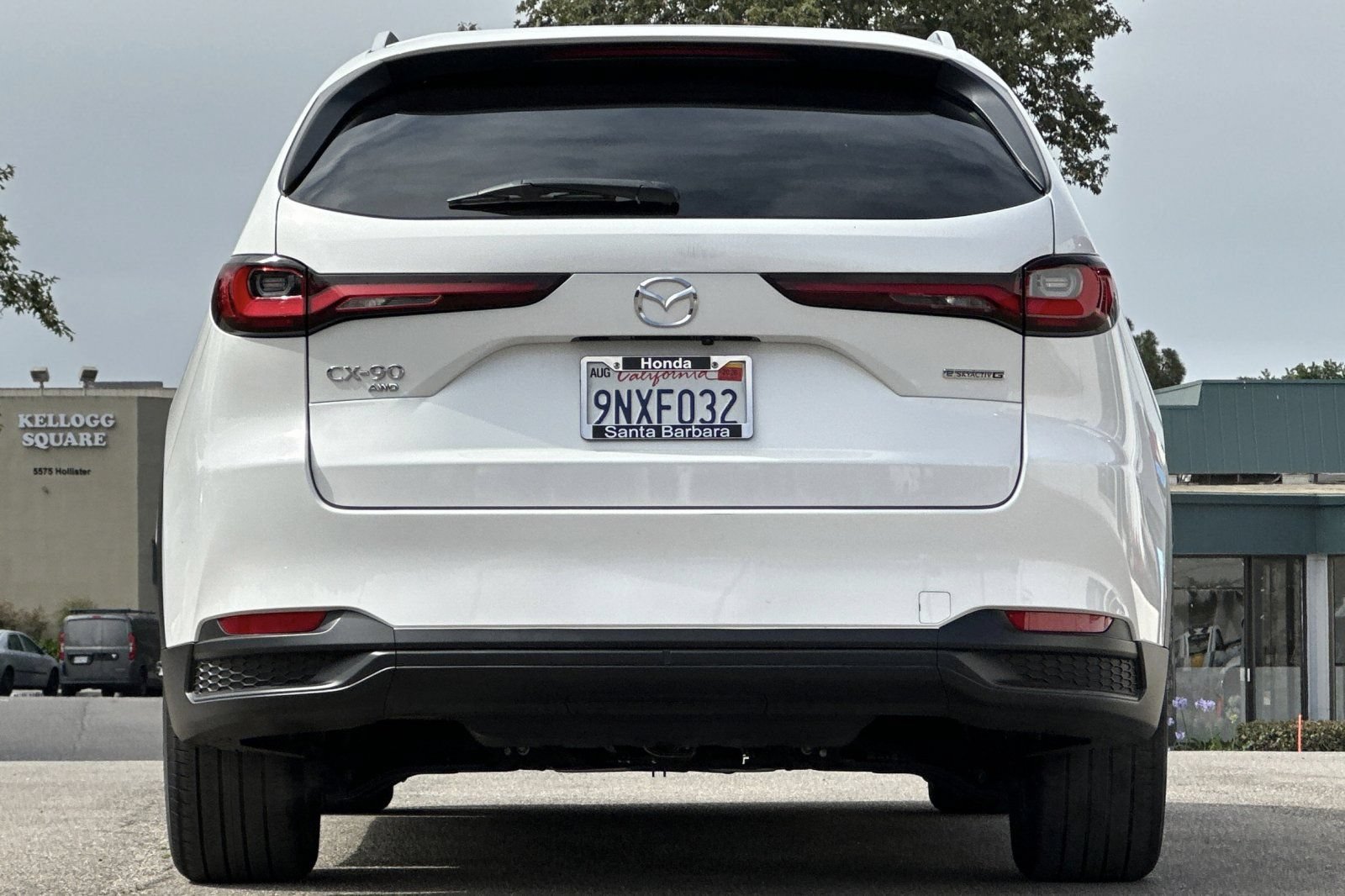 Used 2024 MAZDA CX-90 3.3 Turbo w/ Preferred Plus AWD/4WD image 5