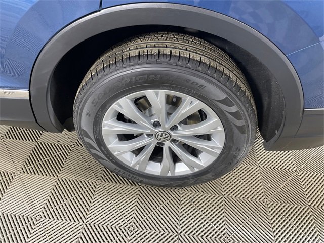 Used 2020 Volkswagen Tiguan S image 20