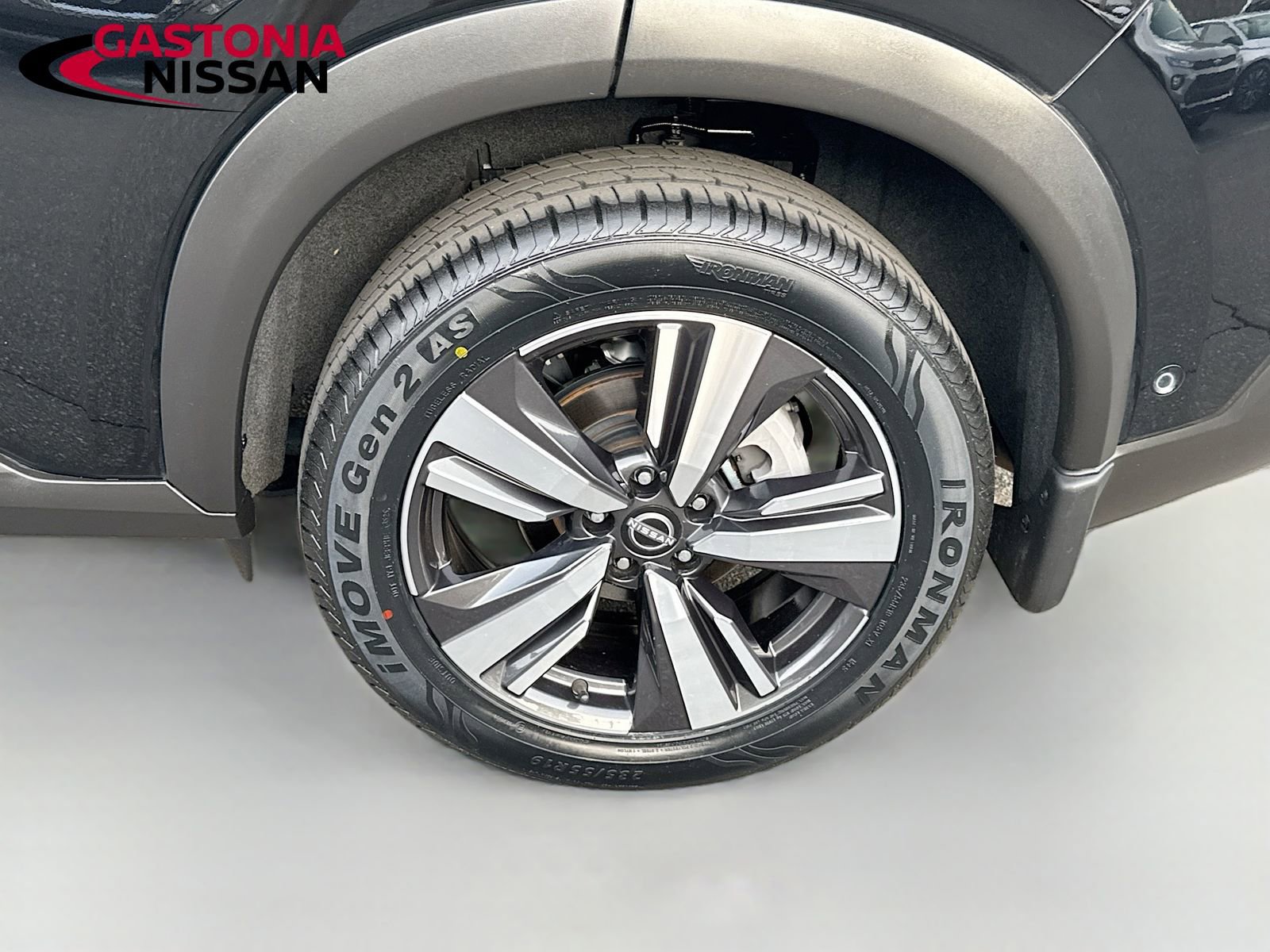 Used 2023 Nissan Rogue SL w/ SL Premium Package image 39