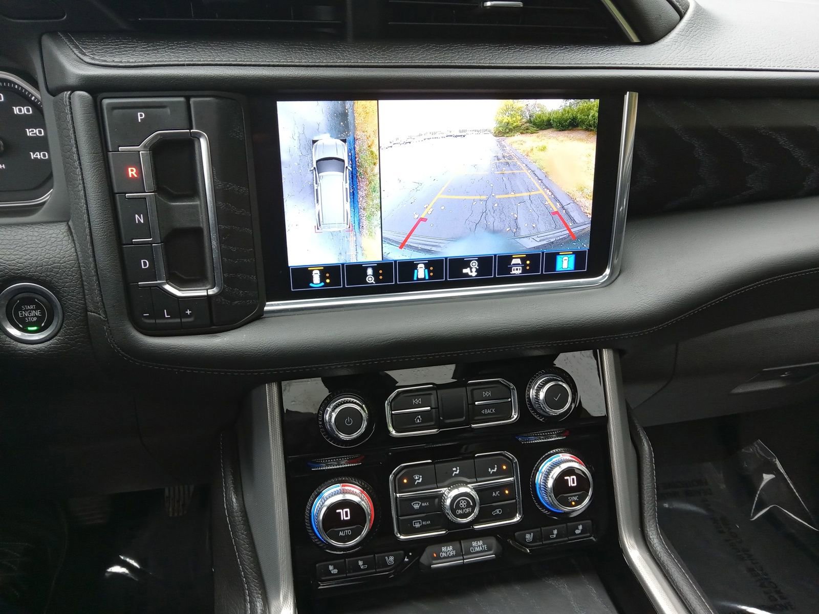 Used 2021 GMC Yukon Denali w/ LPO, Illumination Package image 19