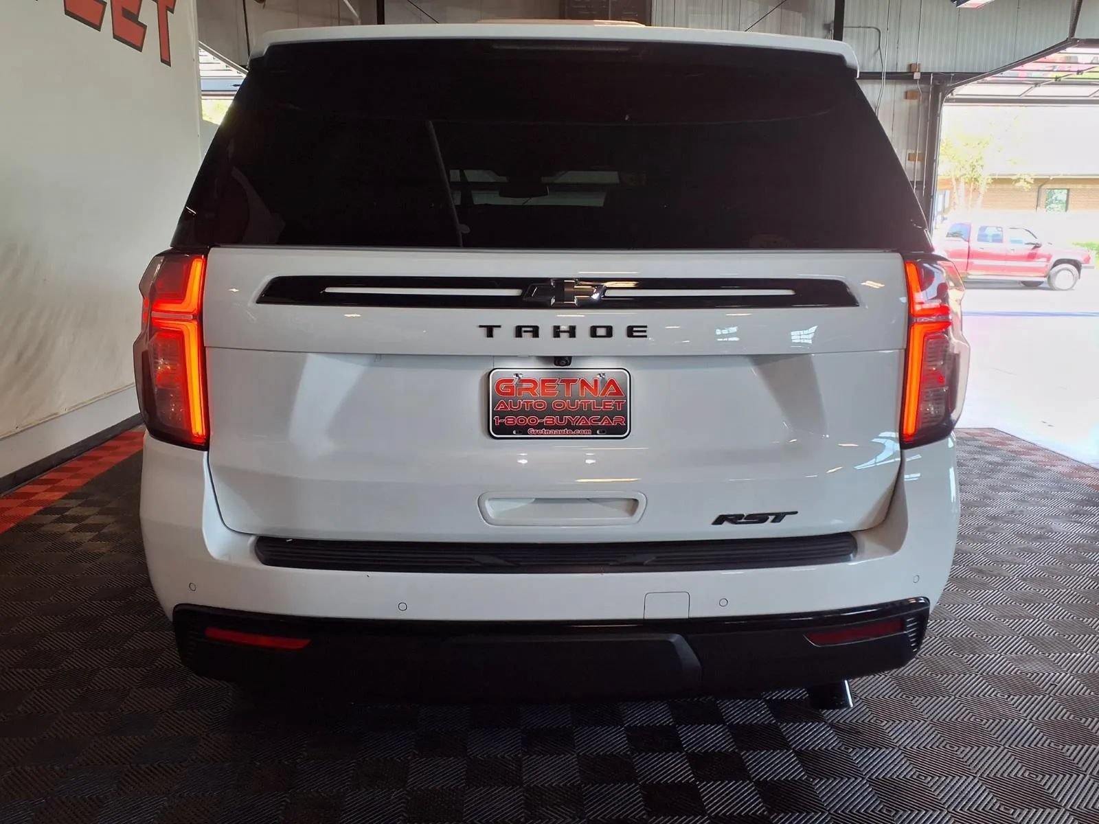 Used 2023 Chevrolet Tahoe RST w/ Luxury Package AWD/4WD image 6