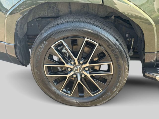 Used 2024 Lexus GX 550 AWD/4WD image 8